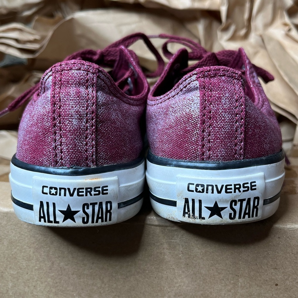 Maroon Converse Elena Gilbert core Size 7 - Picture 4 of 7